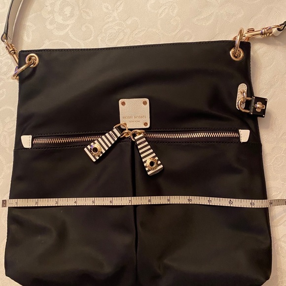 💕SOLD💕Henri Bendel Jetsetter Crossbody -Black - Picture 11 of 14